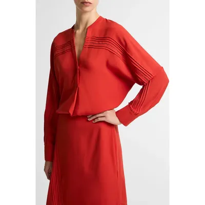 Vince Vince Pleated Pintuck Top in Poppy — Women Spring red Tops