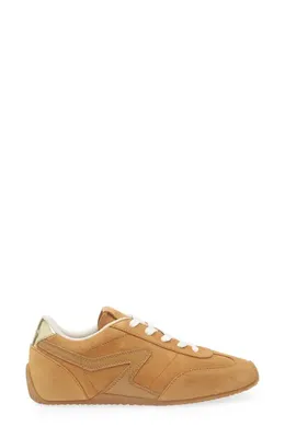 rag & bone rag & bone Retro Runner Slim Ultra Sneaker in Crmls — Women Autumn camel Shoes
