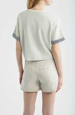 FRAME FRAME The Stripe Cuff Cotton Blend crop T-Shirt in Cream Multi — Women Spring white Tops