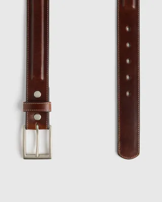 Quince Quince | Men's Hugo Contoured Leather Dress Belt in Mahogany — Men Autumn brown Belts