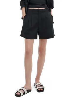 rag & bone rag & bone Chappell Pleated Shorts in Black — Women Winter black Shorts