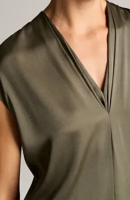 Vince Vince V-Neck Cap Sleeve Top in Pine Grove — Women Autumn grey Tops