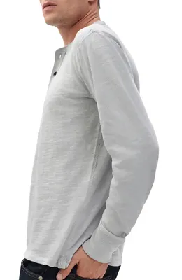 rag & bone rag & bone Classic Slim Fit Henley in Heather Grey — Men Winter silver Tops