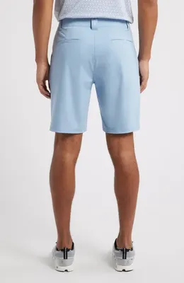 johnnie-O johnnie-O Fusionn Stretch Nylon Chino Shorts in Dawn — Men Summer silver Shorts