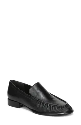 Vince Vince Nora Loafer in Black — Women Winter black Shoes