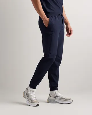 Quince Quince | Men's Transit Cargo Joggers in Deep Navy — Men Winter navy Athletic Pants