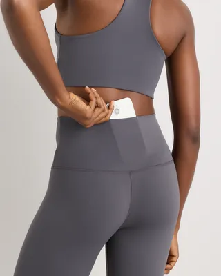 Quince Quince | Women's Ultra-Form High-Rise Crossover Legging in Dark Coal — Women Summer brown Athletic Pants