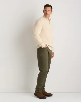 Quince Quince | Men's Comfort Stretch Traveler 5-Pocket Pants Athletic Tapered in Moss Green — Men Autumn green Trousers & Chinos