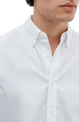 rag & bone rag & bone Classic Fit Oxford Button-Down Shirt in White — Men Winter white Tops