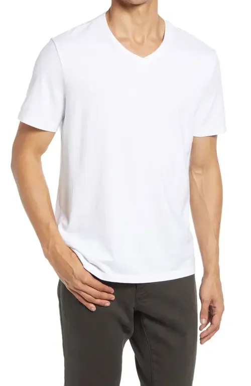 AG AG Bryce V-Neck T-Shirt in True White — Men Winter white Tops