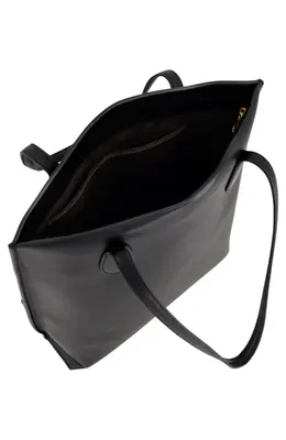 Vince Vince Athene Leather Tote in Black — Women Winter black Accessories