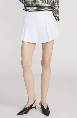 FRAME FRAME The Structural Pleated High Waist Shorts in White — Women Winter white Shorts