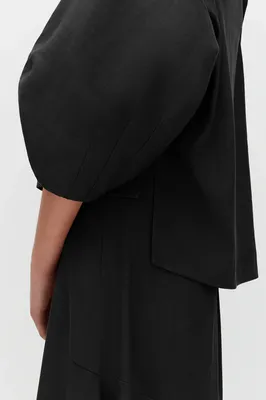 Cuyana Linen Boatneck Top - Honey / in black — Winter black Tops