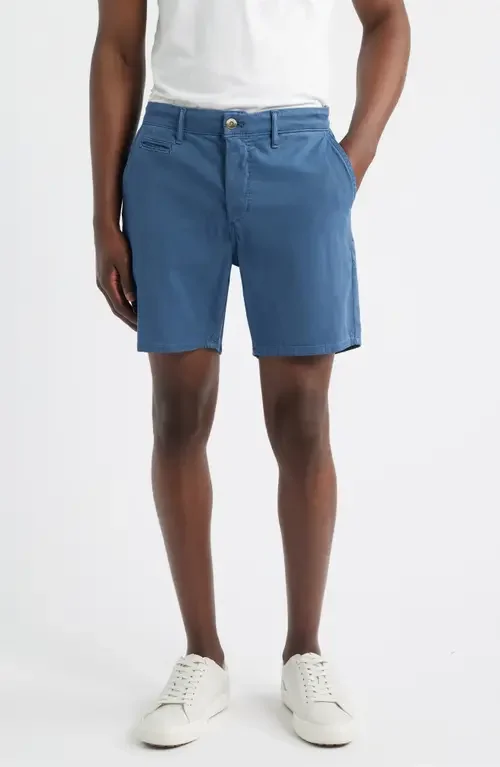 johnnie-O johnnie-O Nassau Chino Shorts in Wake — Men Summer blue Shorts