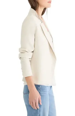 NIC+ZOE NIC+ZOE Sleek Stretch Anywhere Blazer in Coconut — Women Spring ivory Outerwear