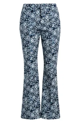 NIC+ZOE NIC+ZOE Plaza Shibori Lilies Stretch Cotton Boot Cut Pants in Indigo Multi — Women Summer navy Pants