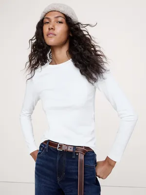 Unknown Refined Crew-Neck T-Shirt in White — Women Winter white Tops