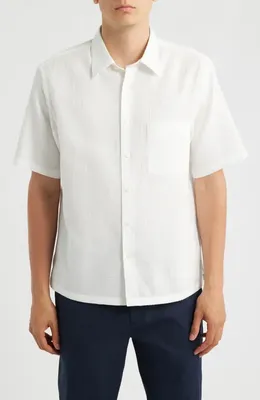 Theory Theory Weekend Short Sleeve Thermal Button-Up Shirt in White - 100 — Men Winter white Button-Down Shirts