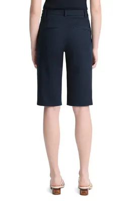 Vince Vince Avery Mid Rise Chino Shorts in Coastal — Women Winter black Shorts