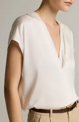 Vince Vince V-Neck Cap Sleeve Top in Off White — Women Spring white Tops