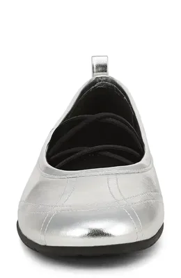 Vince Vince Coralie Ballet Sneaker in Silver Leather — Women Winter white Shoes
