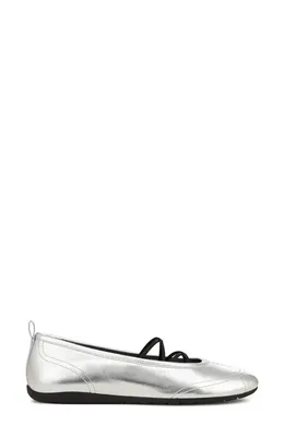 Vince Vince Coralie Ballet Sneaker in Silver Leather — Women Winter white Shoes