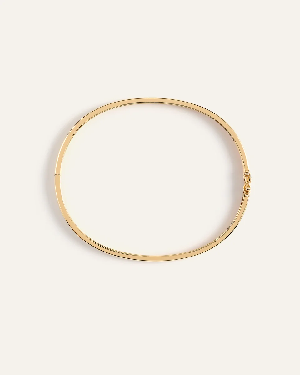 Quince Quince | Women's 14K Gold Bold Bangle in Yellow Gold — Women Autumn gold Accessories