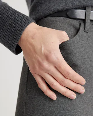 Quince Quince | Women's Ultra-Stretch Ponte Straight Leg 4-Pocket Pants in Charcoal — Women Winter navy Trousers & Chinos