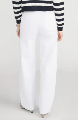 FRAME FRAME The Bow Straight Leg Jeans in Au Natural Clean — Women Winter white Pants