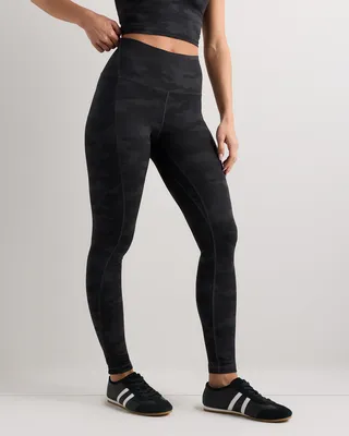 Quince Quince | Women's Ultra-Form High-Rise Pocket Legging in Black Camo — Women Winter black Athletic Pants