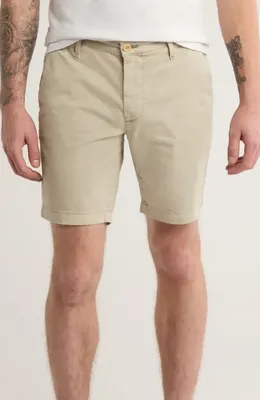 AG AG Wanderer 8.5-Inch Stretch Cotton Chino Shorts in Sulfur Desert Dune — Men Autumn beige Shorts