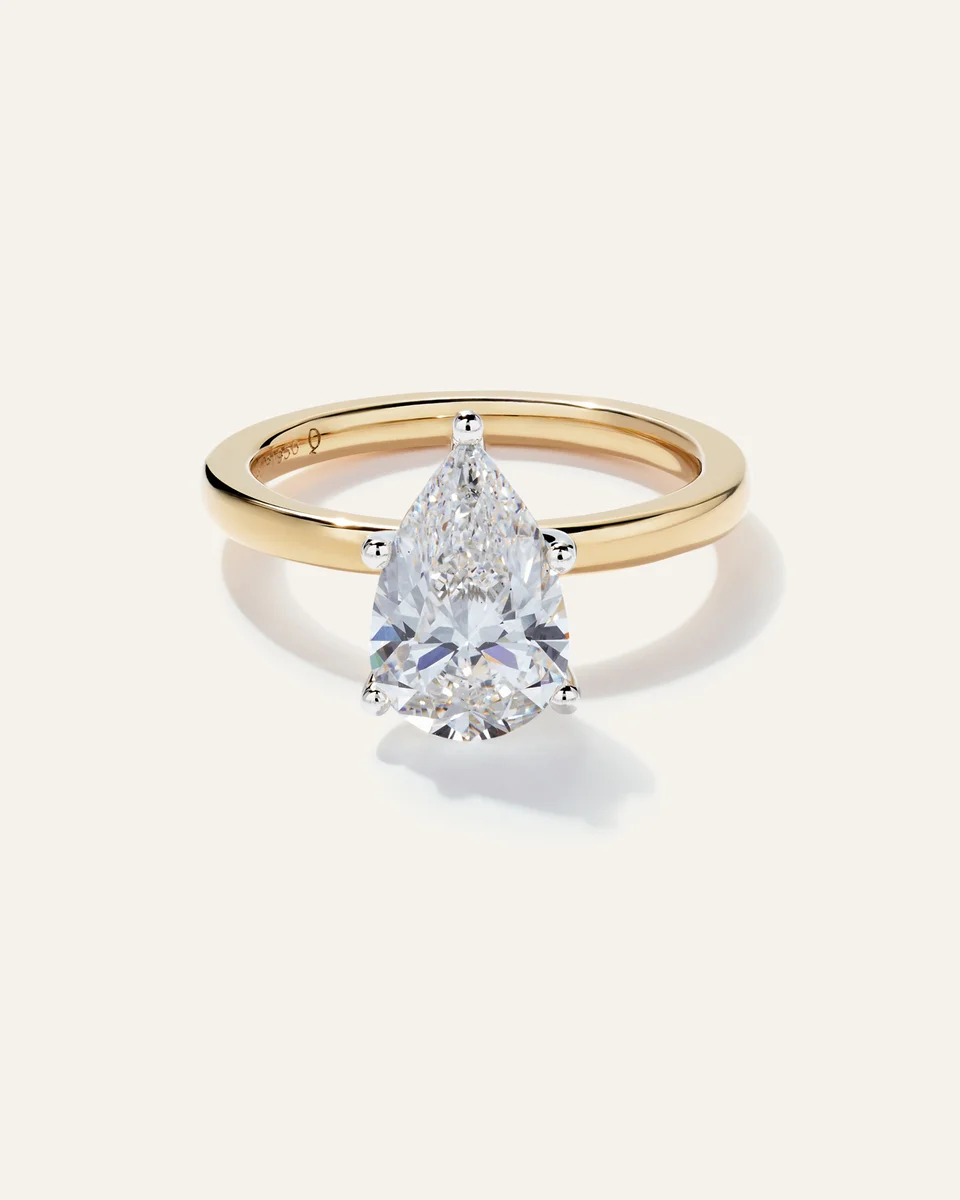 Quince Quince | Women's Lab Grown Diamond Pear Comfort Fit Engagement Ring 2.5ct in Yellow Gold — Women Spring gold Accessories