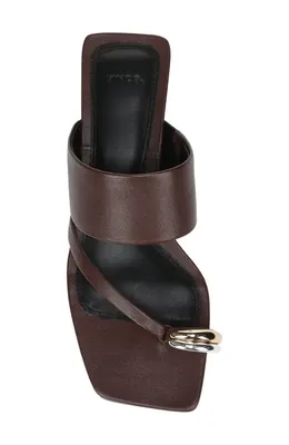 Vince Vince Stacy Toe Loop Sandal in Molton Brown — Women Autumn chocolate Shoes