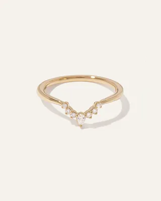 Quince Quince | Women's 14K Gold Natural Diamond Pointed Tiara Band Rings in Yellow Gold — Women Autumn gold Jewelry