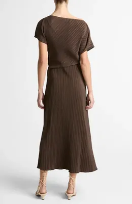 Vince Vince Diagonal Pleated Twist Waist Midi Dress in Clove — Women Autumn chocolate Dresses