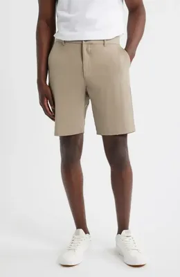 johnnie-O johnnie-O Mulligan Performance Chino Shorts in Light Khaki — Men Autumn khaki Shorts