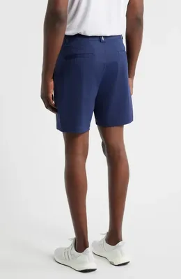 johnnie-O johnnie-O Fusionn Stretch Nylon Chino Shorts in Navy — Men Winter navy Shorts