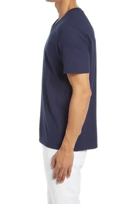 AG AG Bryce V-Neck T-Shirt in Deep Navy — Men Winter navy Tops
