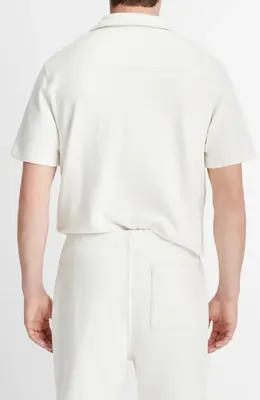 Vince Vince Bouclé Knit Short Sleeve Camp Shirt in Bone — Men Winter white Tops
