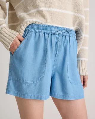 Quince Quince | Women's Pull-On Tencel Chambray Shorts in Light Indigo — Women Summer blue Shorts
