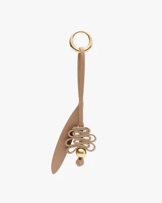 Cuyana Serpentina Keychain - Cappuccino / One Size in brown — Autumn brown Bags