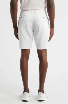 johnnie-O johnnie-O Nassau Chino Shorts in White — Men Winter white Shorts