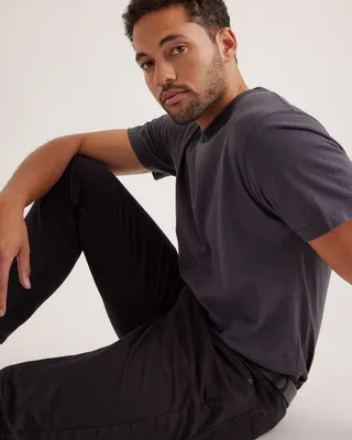 Quince Quince | Men's Comfort Stretch Traveler 5-Pocket Pants Straight in Black — Men Winter black Trousers & Chinos