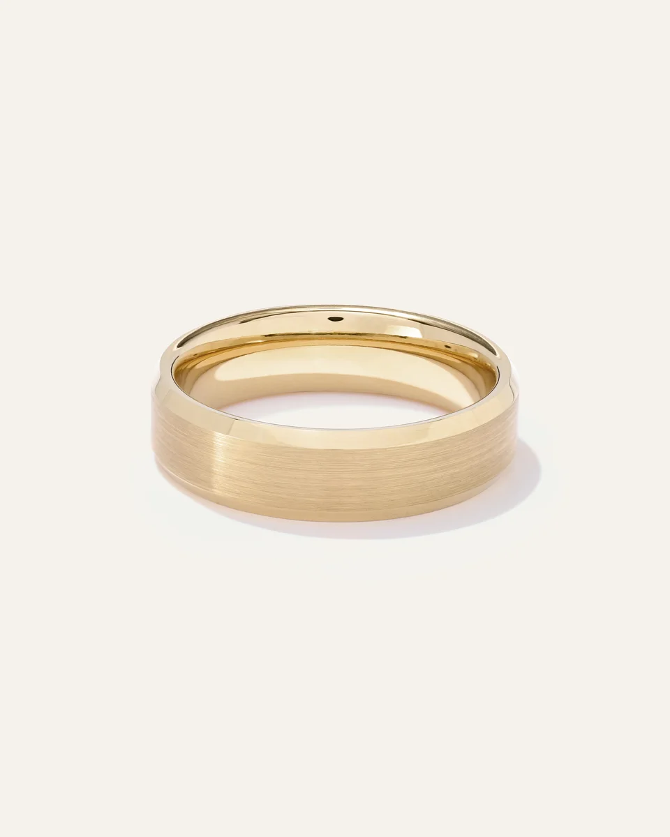 Quince Quince | Men's Tungsten Carbide Brushed Beveled Edge Band Rings in 14K Gold Plated — Men Autumn gold Jewelry