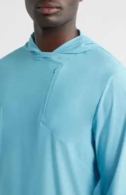 johnnie-O johnnie-O Maxwell Hooded Long Sleeve T-Shirt in Haze — Men Summer silver Tops