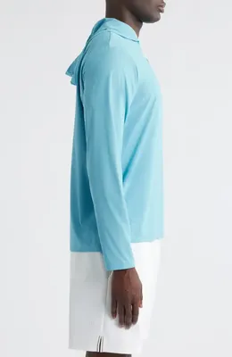 johnnie-O johnnie-O Maxwell Hooded Long Sleeve T-Shirt in Haze — Men Summer silver Tops