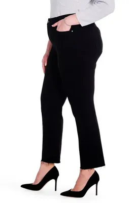 NIC+ZOE NIC+ZOE Raw Hem Ankle Straight Leg Jeans in Black Denim — Women Winter black Pants