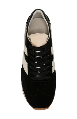 Vince Vince Oasis Runner Sneaker in Black — Women Winter black Shoes