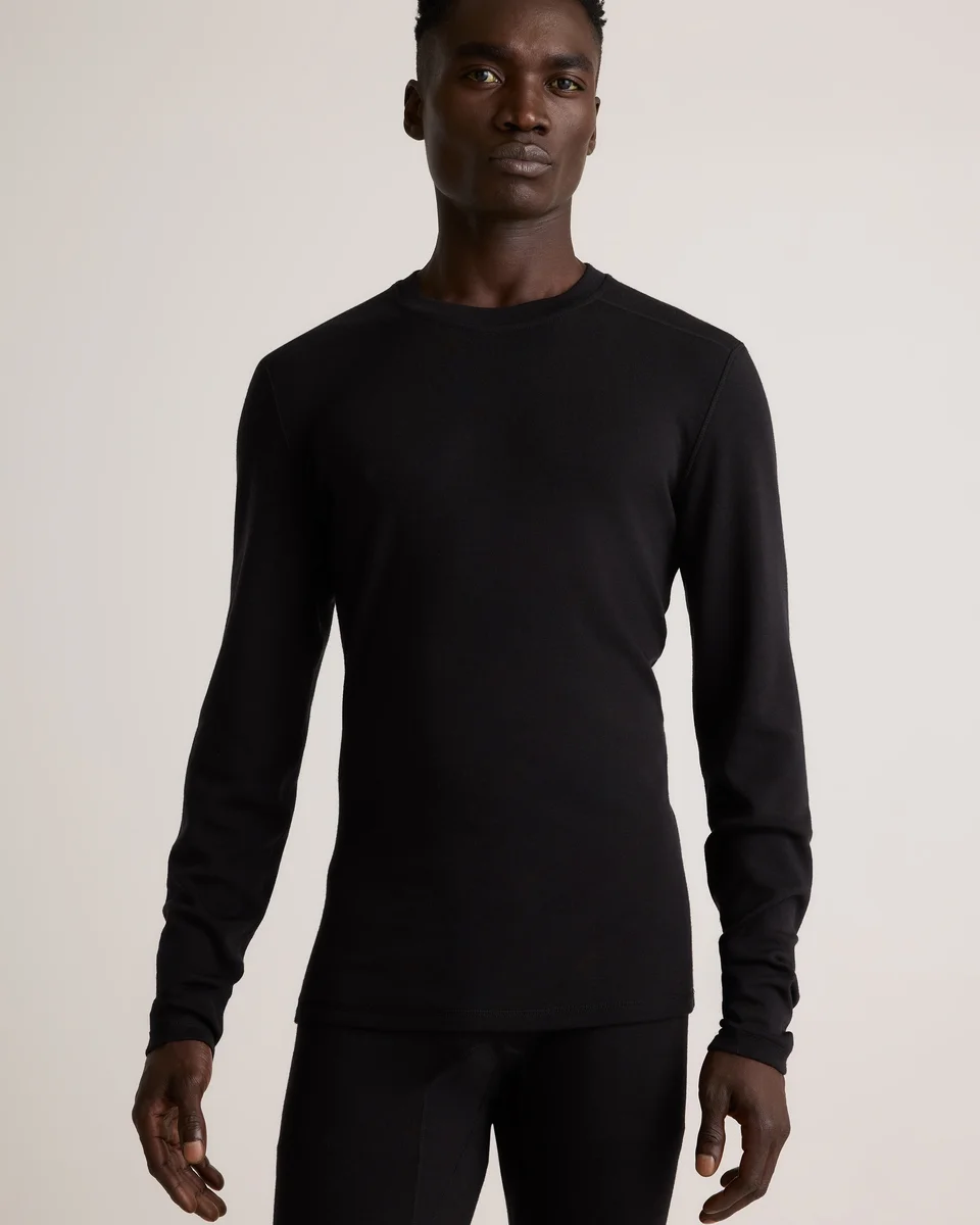 Quince Quince | Men's 100% Merino Wool Cold Weather Base Layer Crew Neck Alpaca Sweater in Black — Men Winter black Activewear