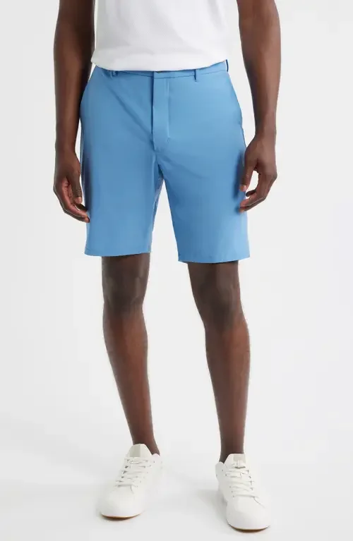 johnnie-O johnnie-O Mulligan Performance Chino Shorts in Monsoon — Men Summer silver Shorts